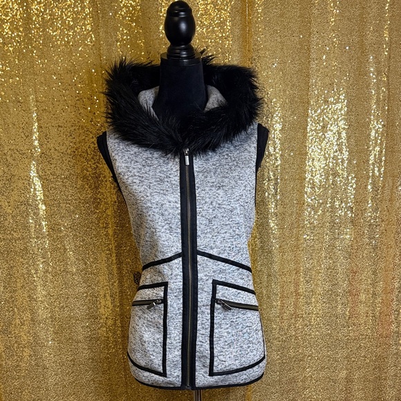 Wooly Bully Wear Gray Vest with Black Fur Accent - Picture 1 of 9